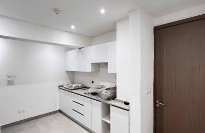 Guaranteed Modern Home. Single-Family Home Property
