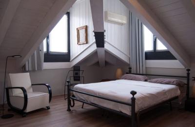 Last Floor Apartment